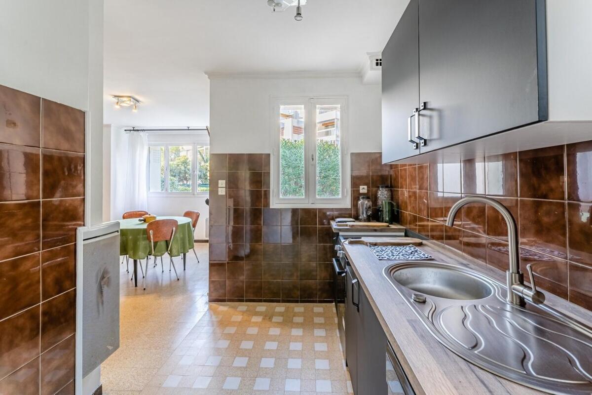 Le Marignan- Studio Plein Centre Cassis Esterno foto